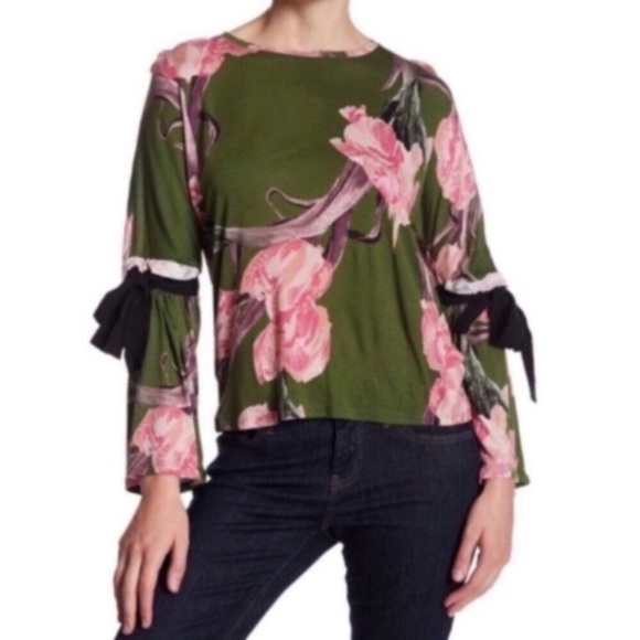 Topshop Floral Tie Sleeve Top - Picture 4 of 7